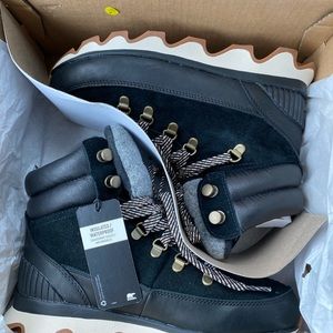Sorel Kinetic Conquest Boots